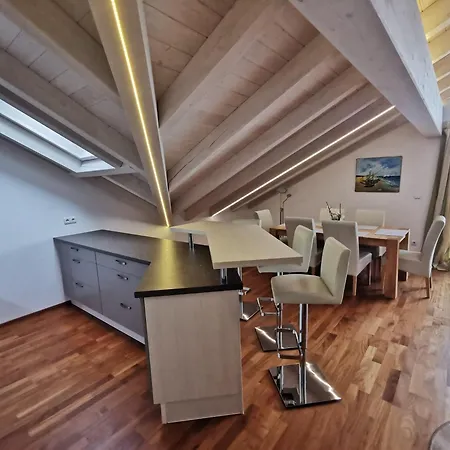Sonnenschein Apartman Rieden